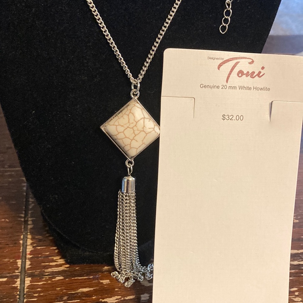 Toni genuine 20mm white howlite tassel necklace